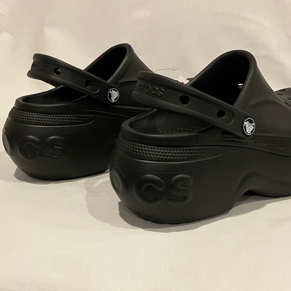 NWT CROCS Black Platform Shoes Bella Clogs size womens 6 - Picture 8 of 11